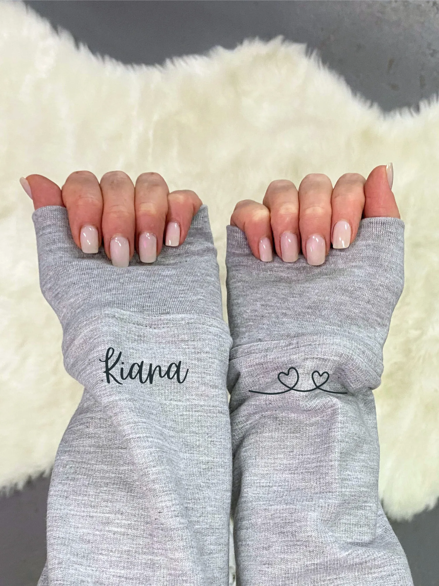 B&W ALL MAMAS HOODIE - GREY