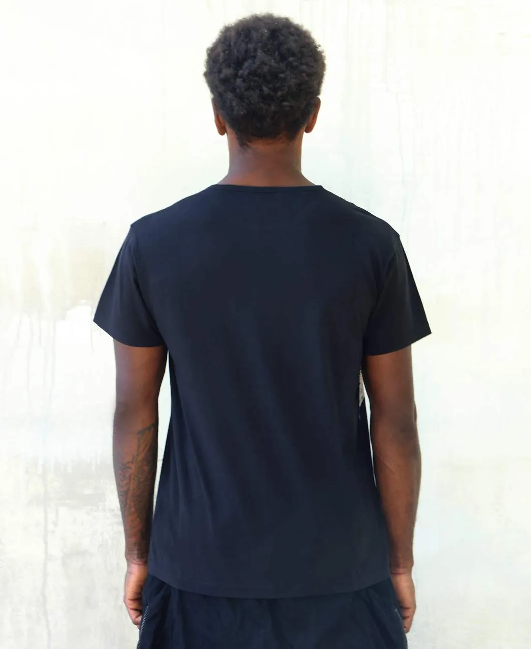 Black Wolf Men Tee