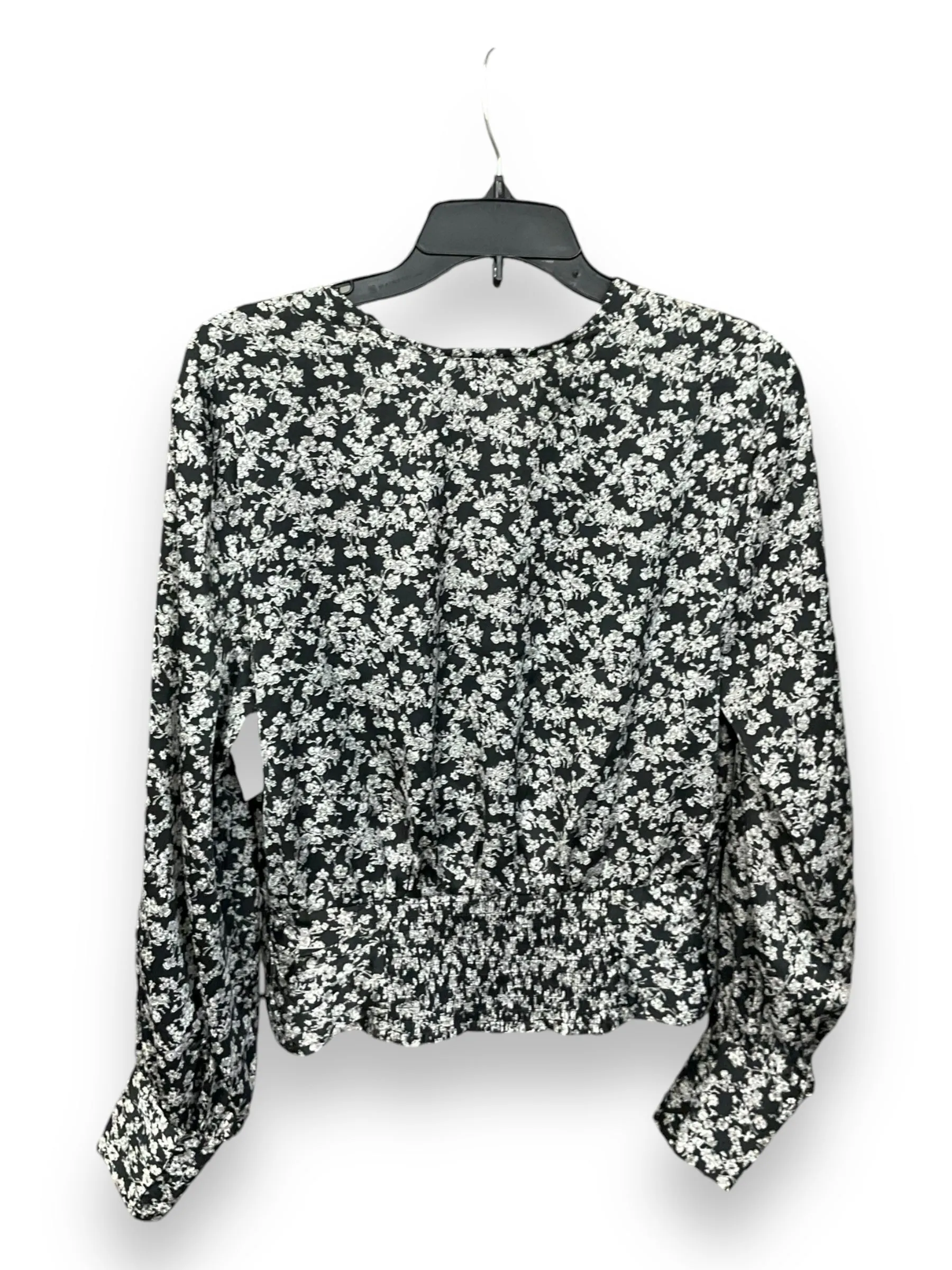 Blouse Long Sleeve By Express In Black & White, Size: M