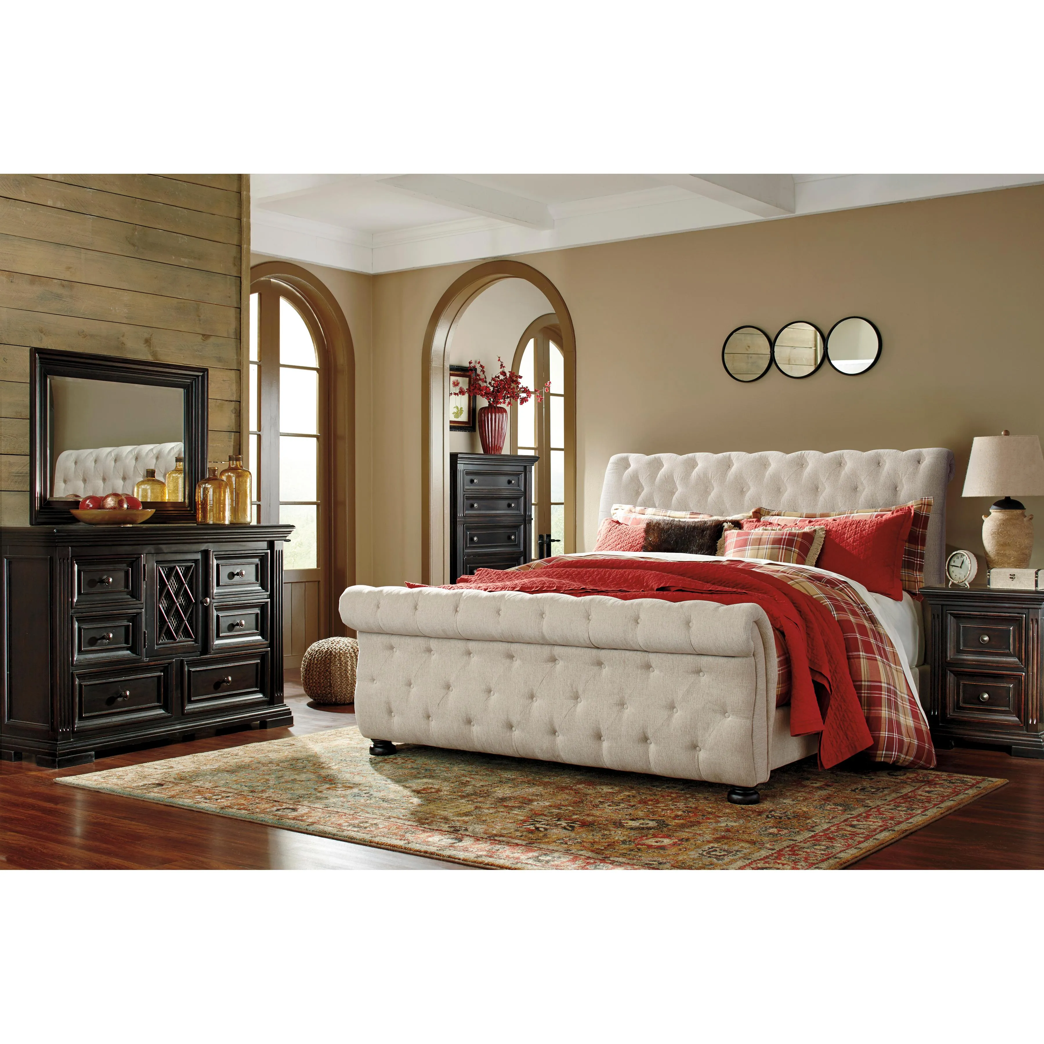 Signature Design by Ashley Willenburg California King Upholstered Bed B643-78/B643-76/B643-95