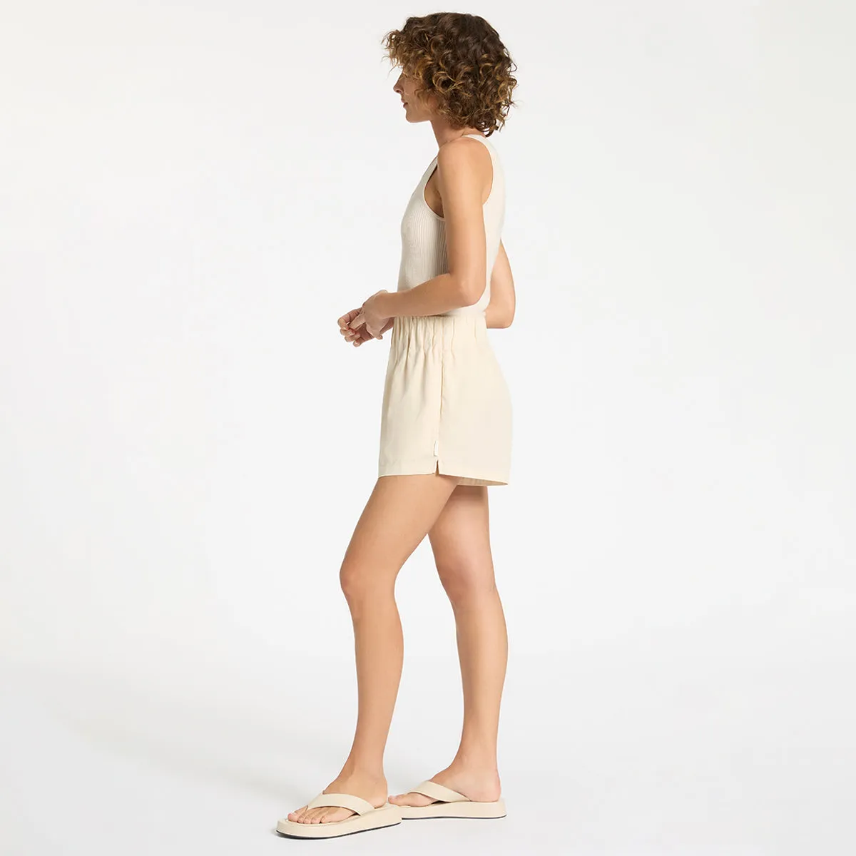 Slow Motion - Women's Shorts / Bone