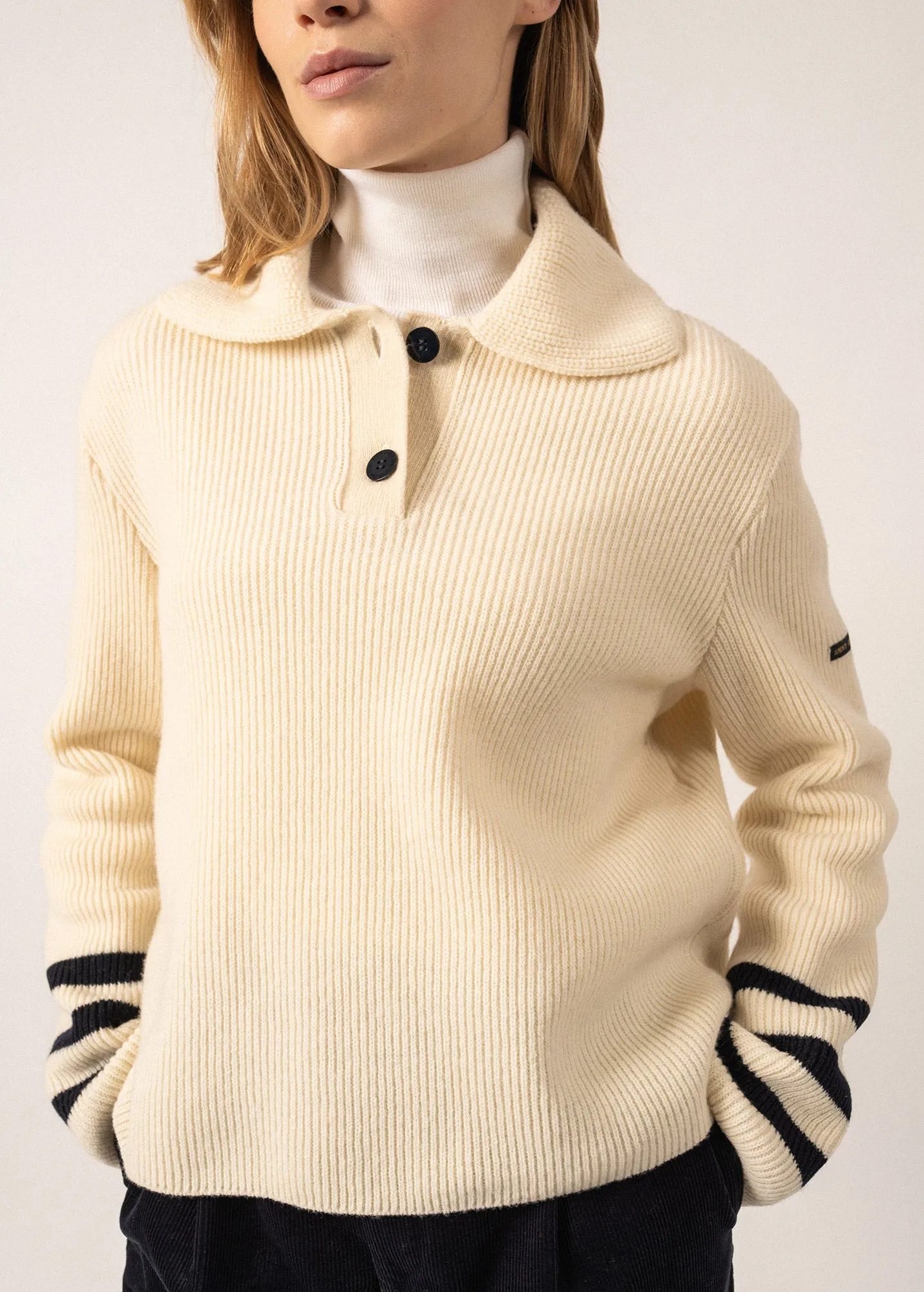 VANOISE - Button-Down Collar Sweater with Flared Long Sleeves | 100% Wool (IVORY / NAVY)